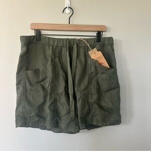 Faherty Topanga Drape Shorts Womens Medium Thyme Green Linen Blend NWT